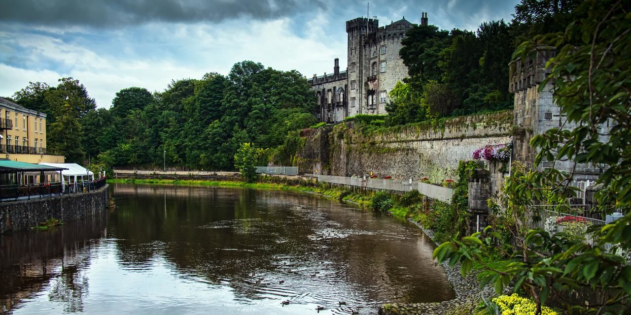 Отель Kilkenny Inn Килкенни-37