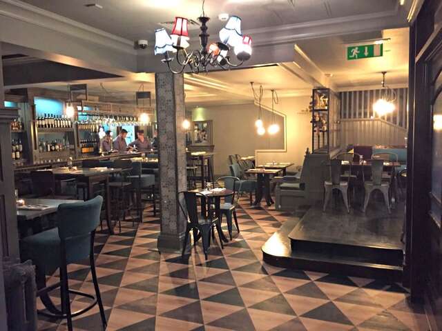 Отель Kilkenny Inn Килкенни-32